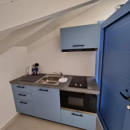 Apartment Attic In Lassi Argostoli (Kefalonia)